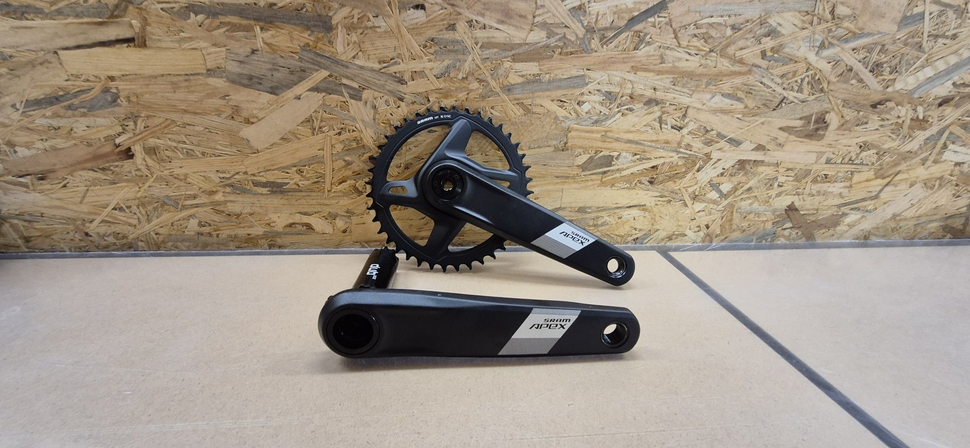 Mechanizm korbowy Sram Apex.  FC-APX-1W-D1 .