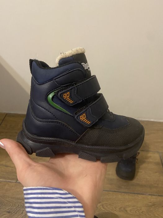 Зимові чобітки на хлопчика