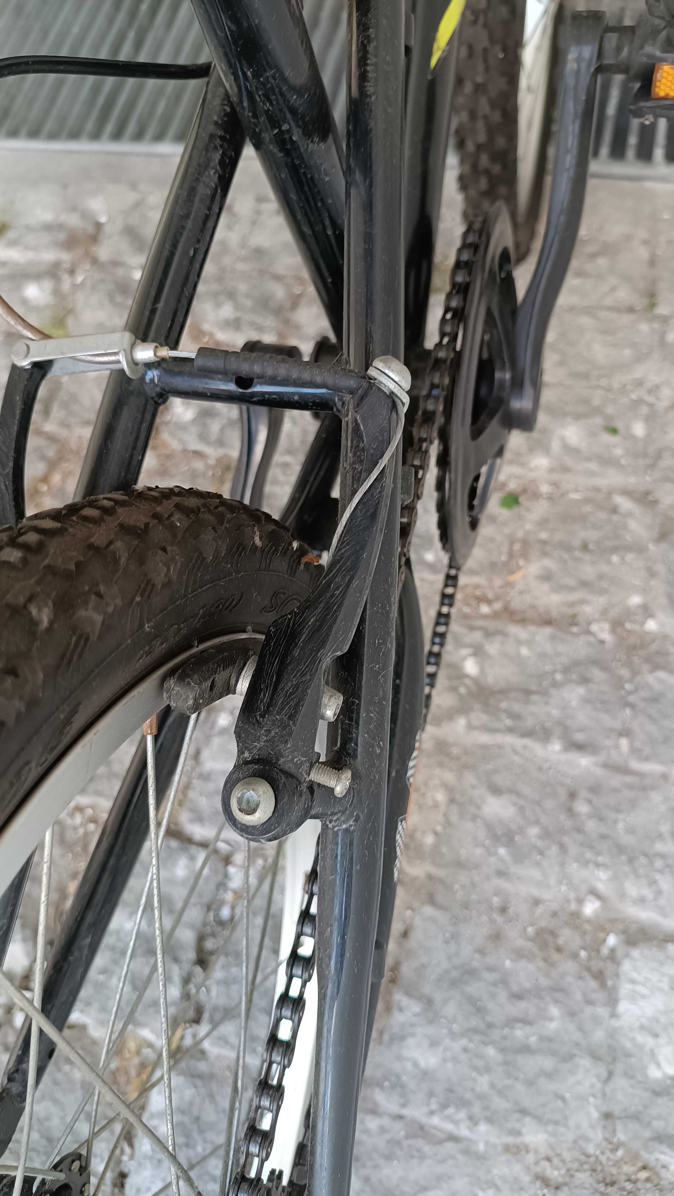 Bicicleta Criança/Jovem Roda 20" marca TEAM (usada)