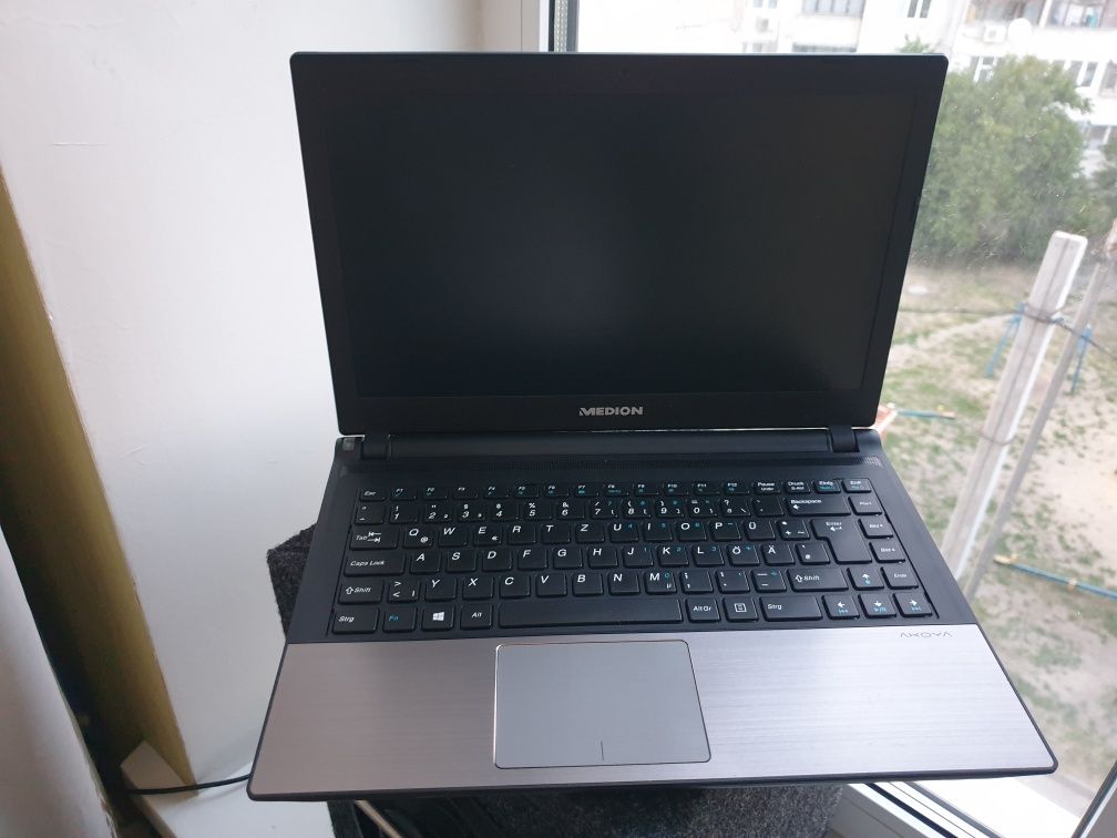 Ноутбук Medion Akoy S4216 ,Intel Core i5