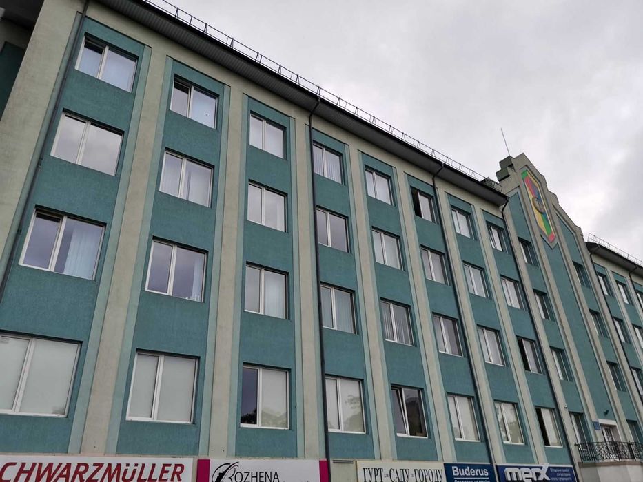 БЕЗ КОМІСІЇ! Оренда  приміщення на вул. Б. Хмельницького (ВАМ, АС-2)