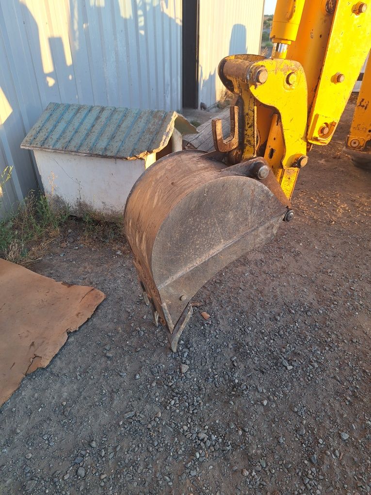 Balde de 40 cm jcb