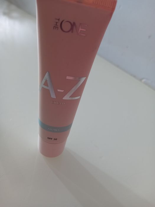 Krem koloryzujący Oriflame The One A-Z hydra