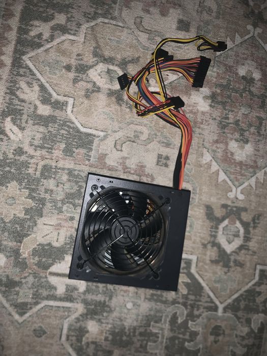 Блок живлення ідеальний стан