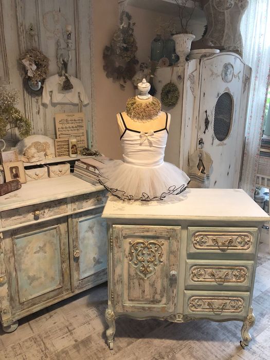 Komoda szafka Shabby chic ludwikowska CUDO