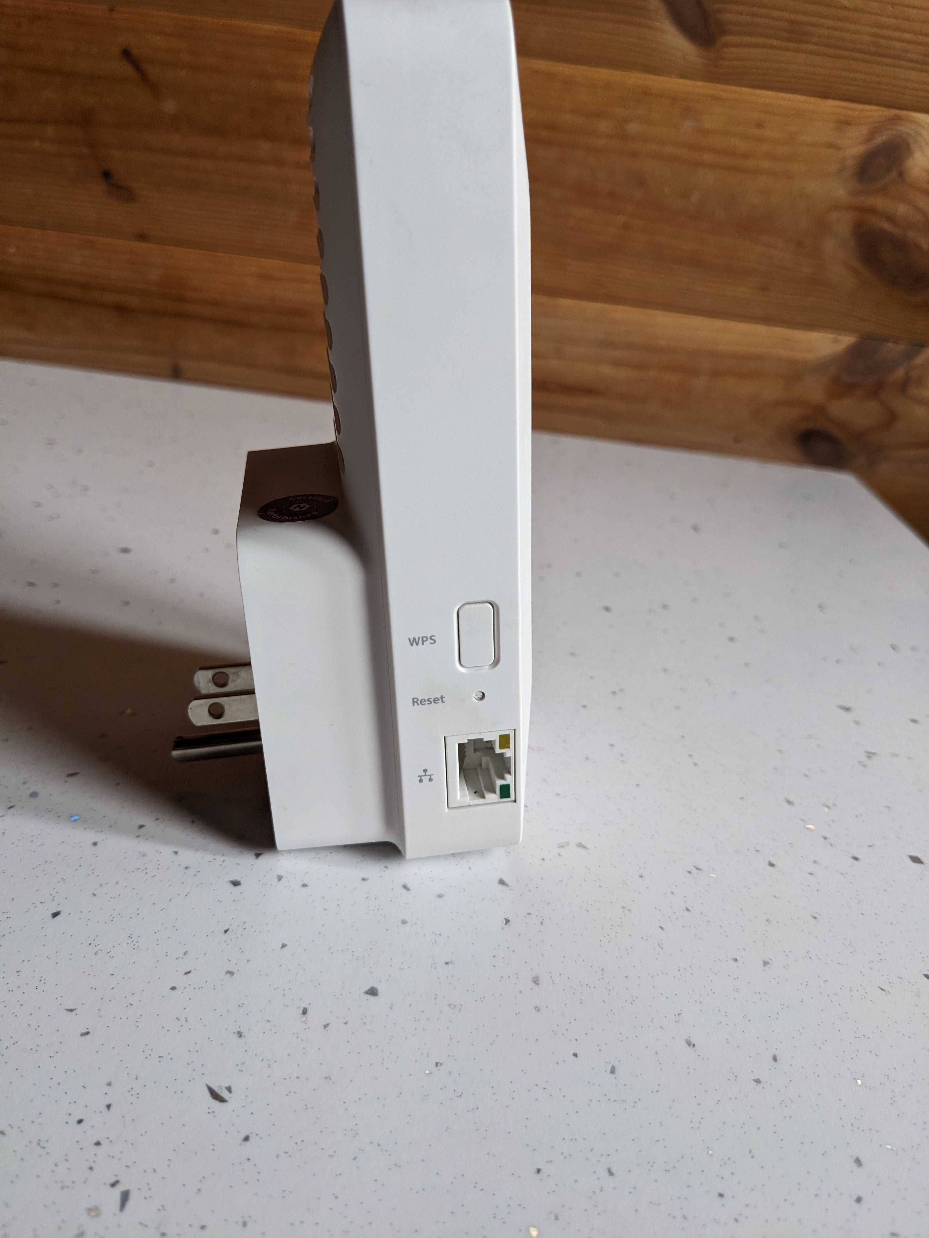 Netgear EAX15 WiFi 6 Mesh Extender
