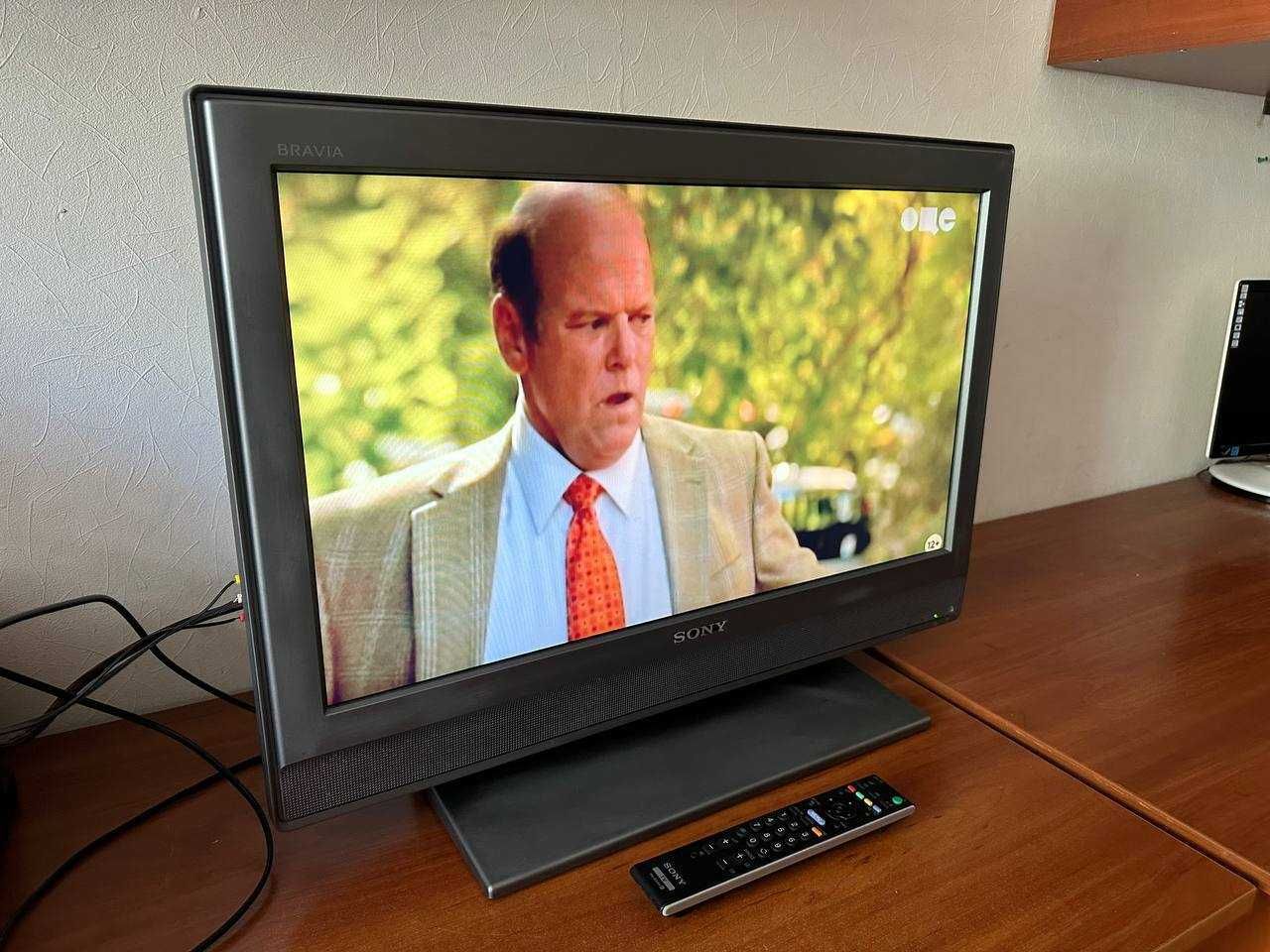 Телевізор Sony діагональ 26 з пультом в працюючому стані