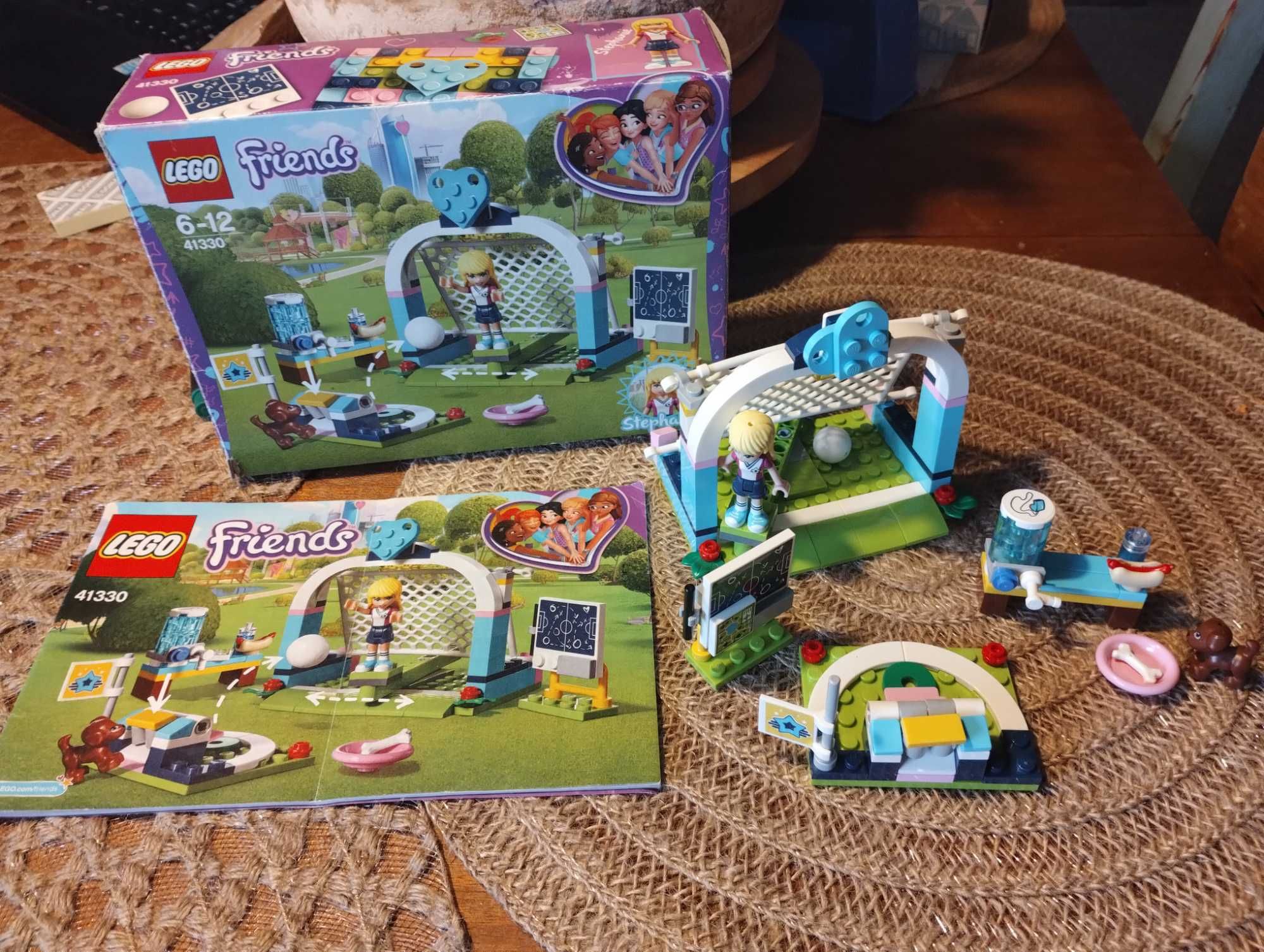 LEGO  Friends - 41330 Trening piłkarski Stephanie