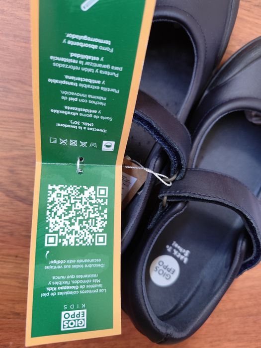 Sabrinas Gioseppo novas com etiqueta, em pele menina 39