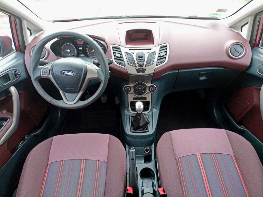 Ford Fiesta 1.25 benzyna z 2009r 5drzwi Sprowadzona Opłacona 2kpl kół