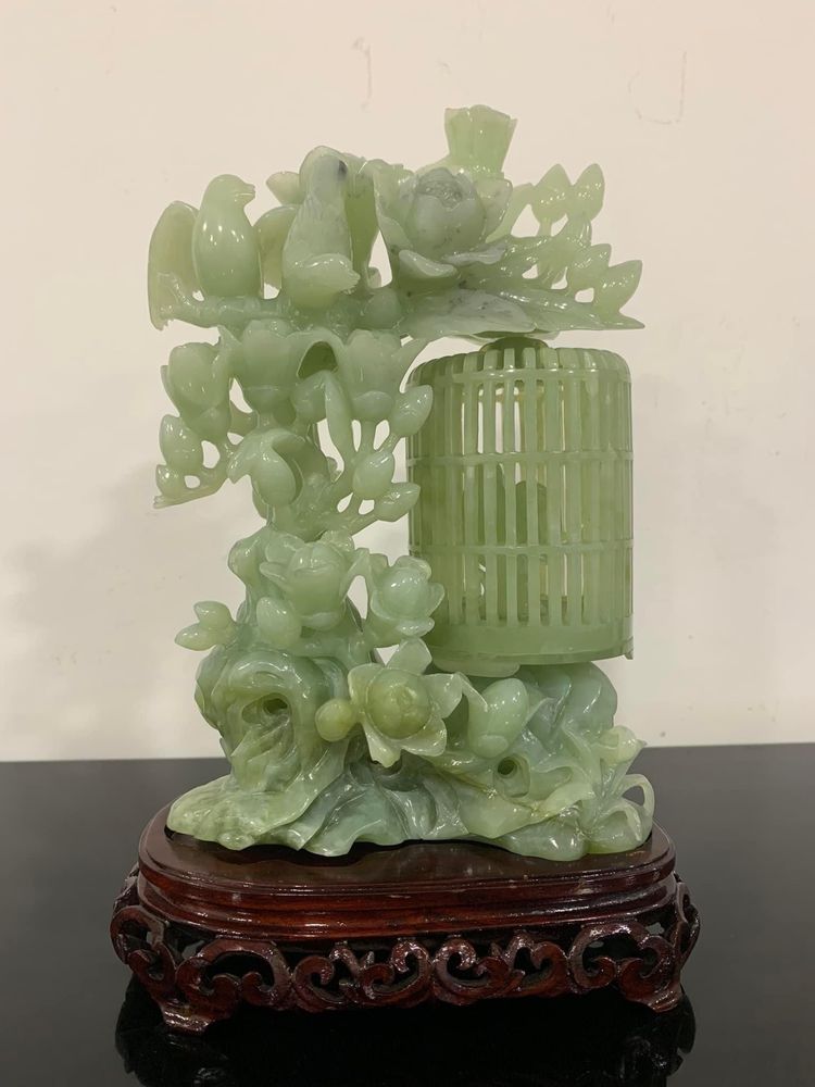 Conjunto escultotico em jade