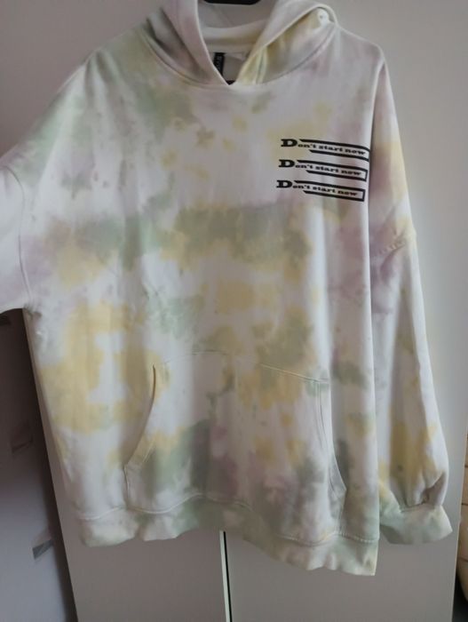 Bluza tie dye Dua Lipa H&M