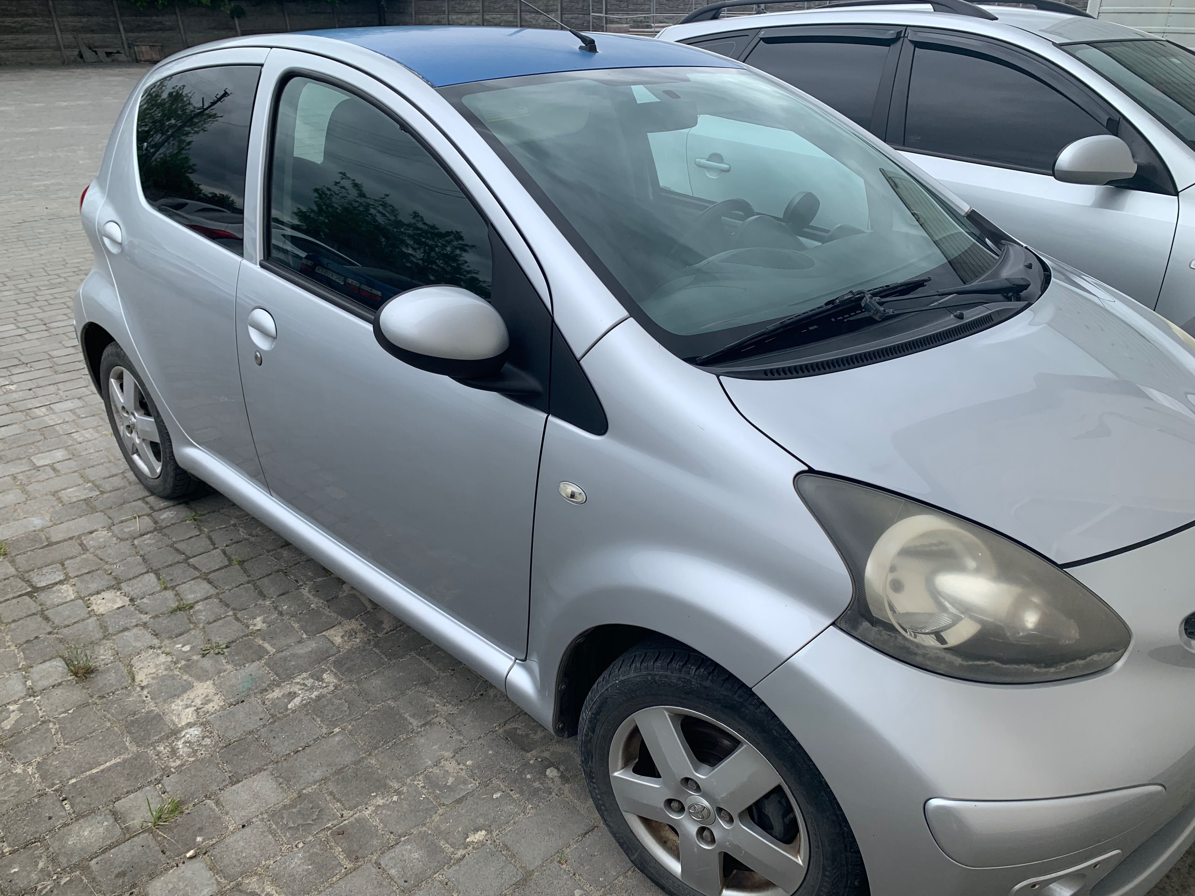 Автомобіль Тoyota Aygo