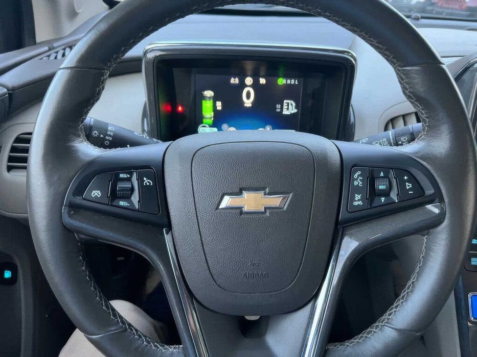 Chevrolet Volt Premium      2014