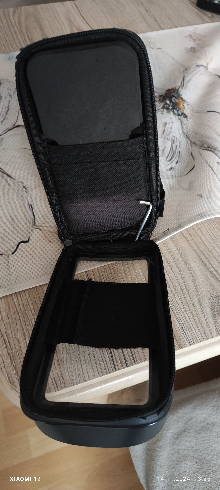 Etui na motocykl,rower ,regulowane na smartfon