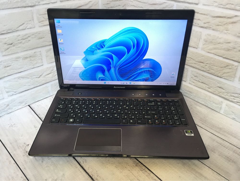 Ноутбук i7/Nvidia/ОЗУ 16gb/ SSD128/HDD500