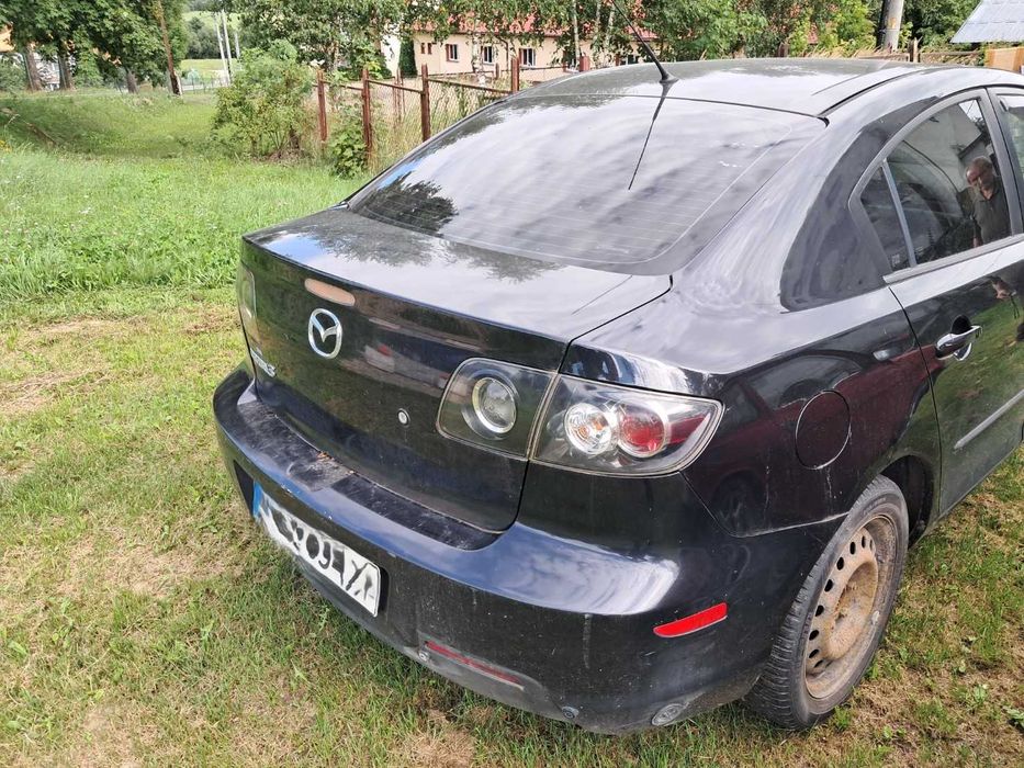 Mazda 3 2008 r LPG (uszkodzony-skrzywiony blok)