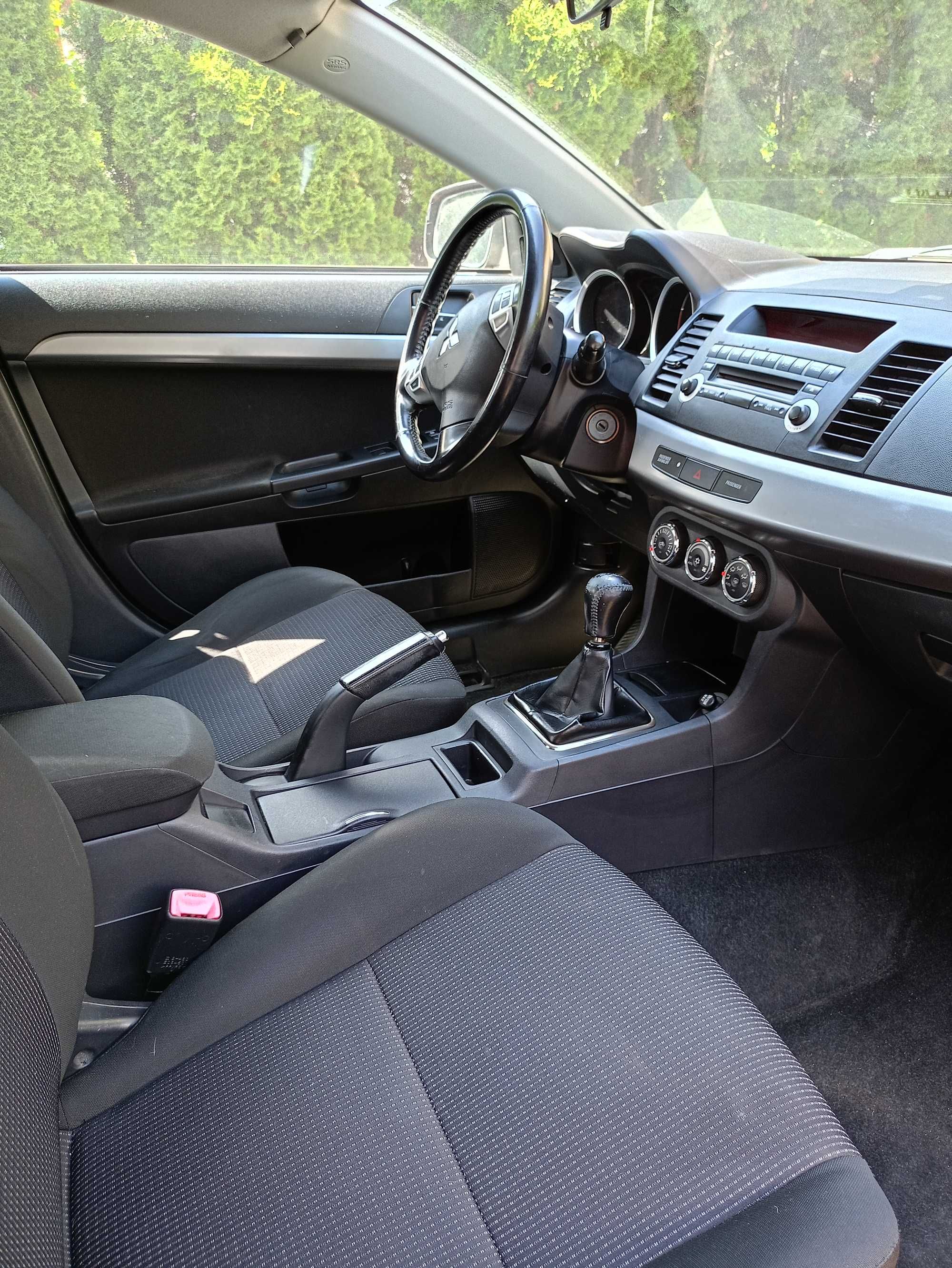 Mitsubishi Lancer 1.8 Intense + LPG