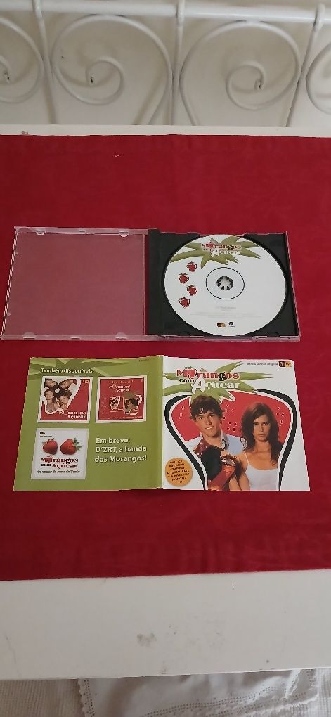 CD multimédia Morangos com Açúcar