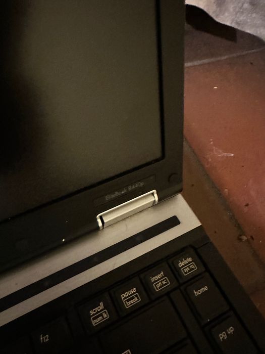 Laptop hp elitebook 8560 pro