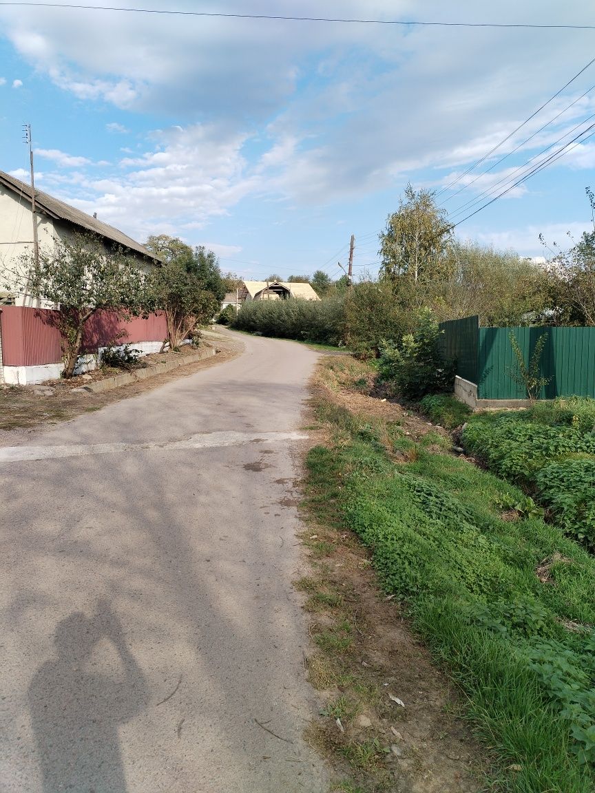 Продам будинок, дешево  18 км до Івано-Франківська