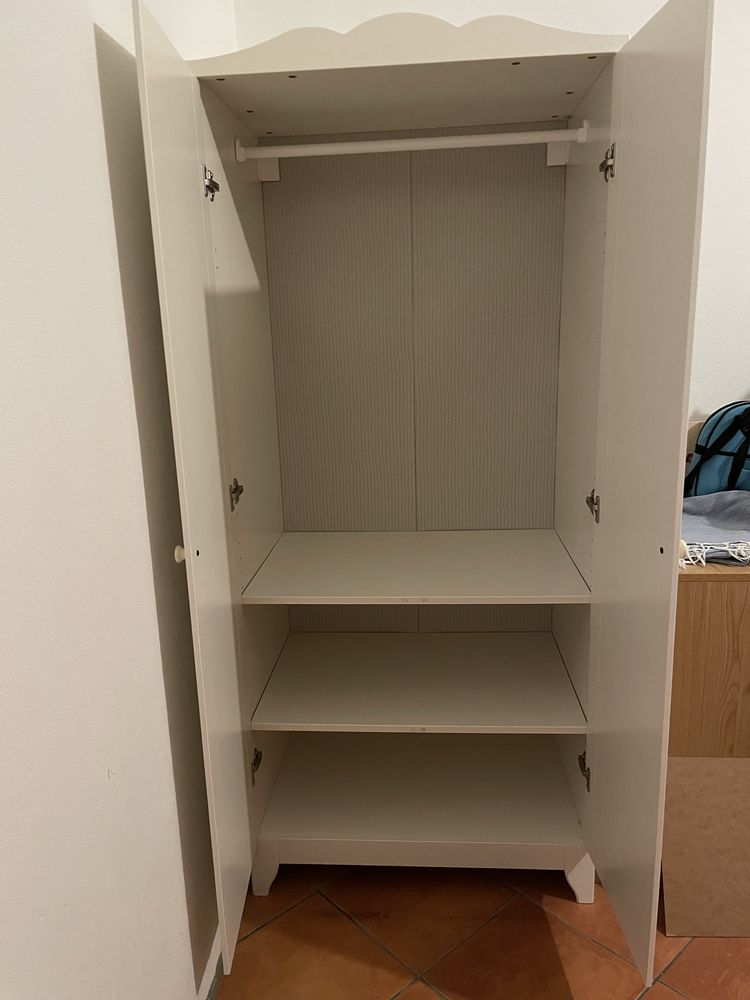 Roupeiro de criança Ikea