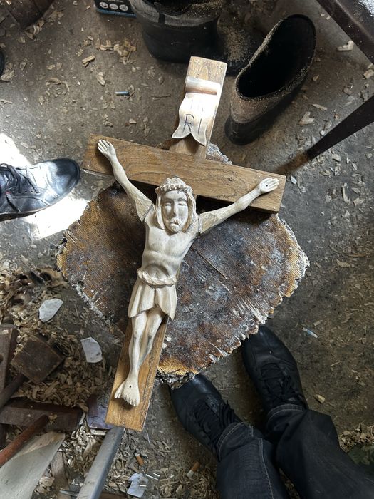 Krzyż dębowy ręcznie robiony