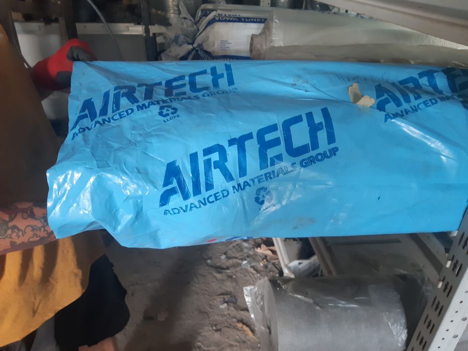 Folia tunelowa UV2 wym . 12 m x 33m