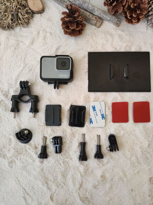 GoPro Hero 7 + Acessórios