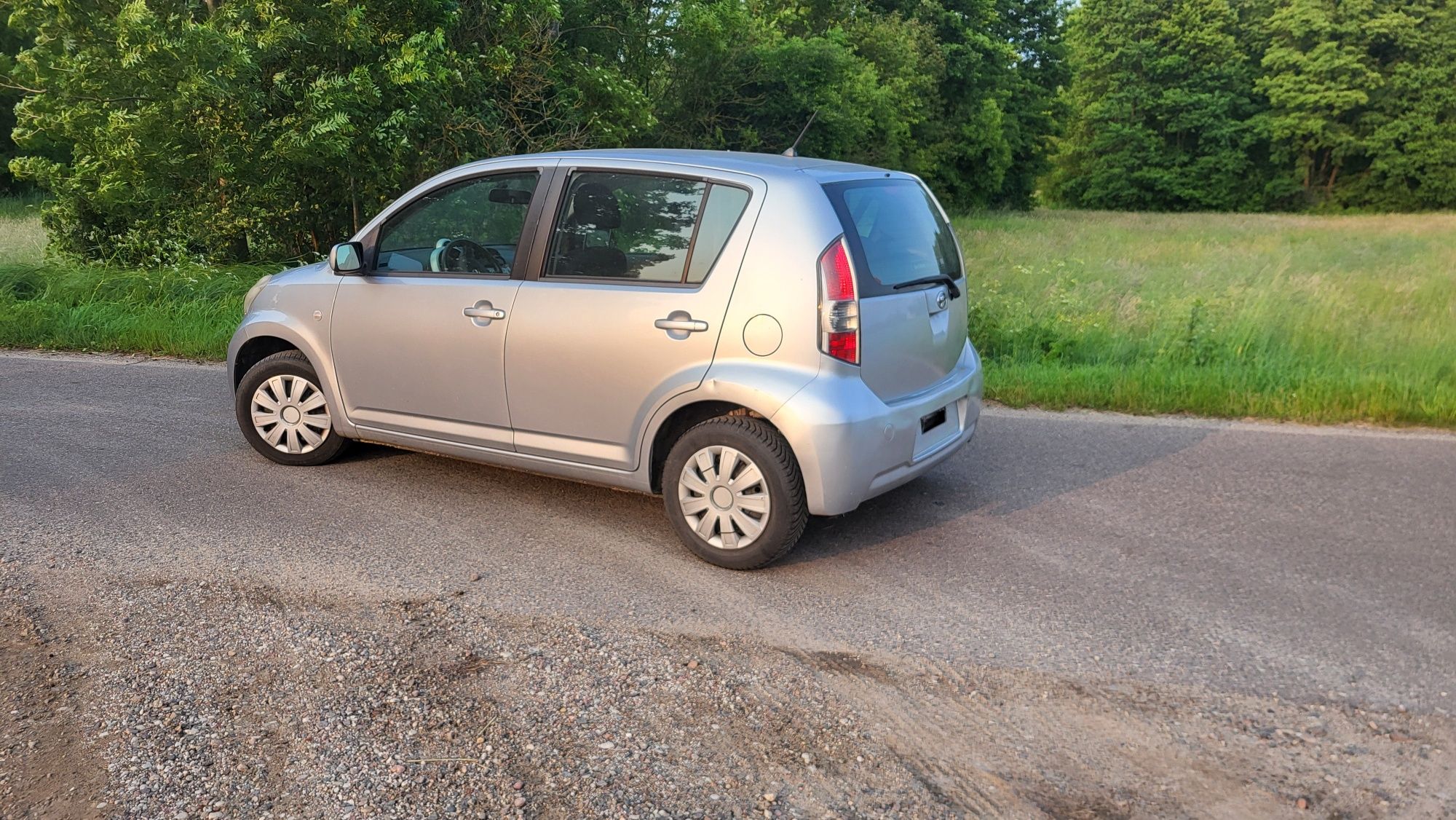 #Daihatsu Sirion #