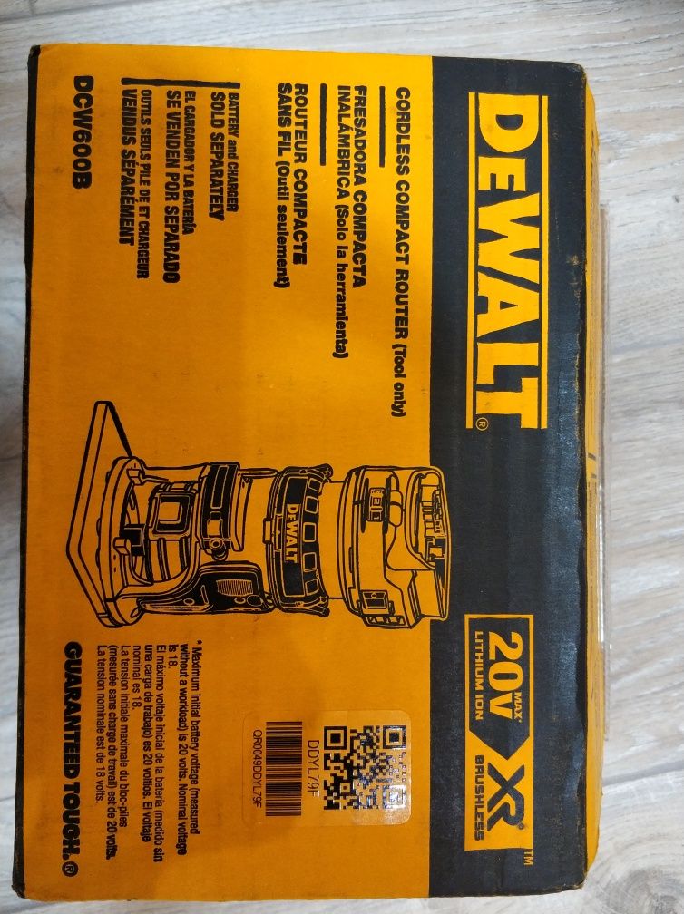 ТОП продаж.Аккумуляторный бесщеточный фрезер DeWalt DCW600B 20V MAX