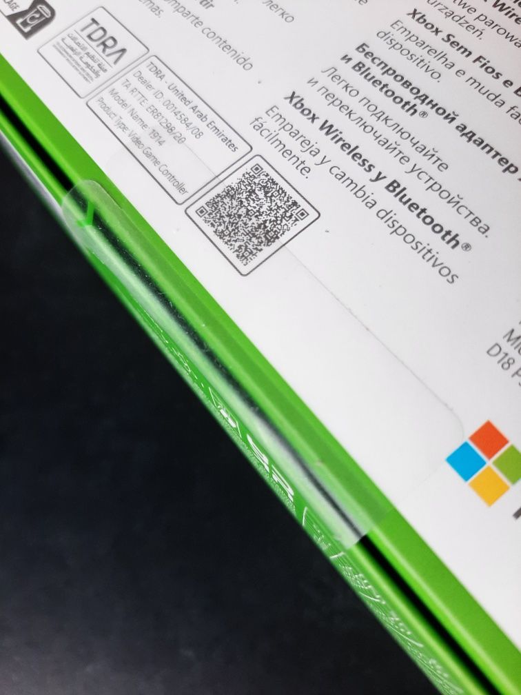 Bezprzewodowy kontroler Microsoft Xbox Robot White biały nowy gwar.
