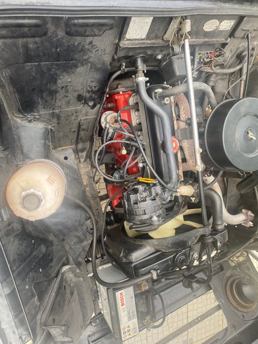 4l completamente restaurada (vendo apenas por trabalhar no exterior)