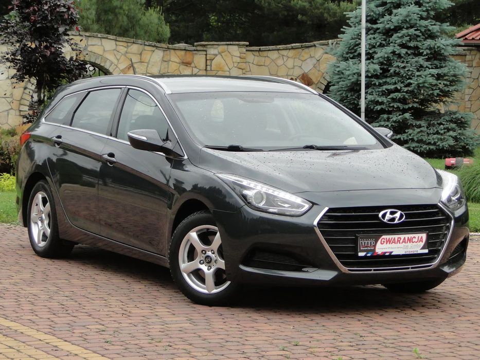 Hyundai i40 1.6i_135KM_Lift_Alufelgi_Led_Klimatyzacja_Parktronic_Zadbany_Gwarancja