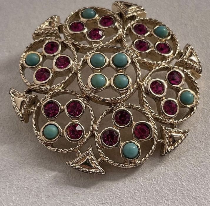 Вінтажна біжутерія