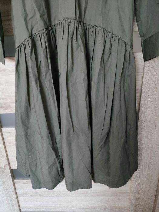 Długa sukienka bawełniana koszulowa rozkloszowana elegancka khaki 38