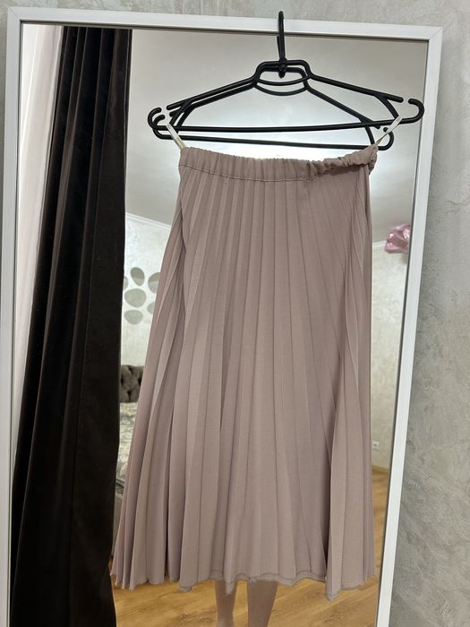 Спідниця пліссе, плісирована спідниця