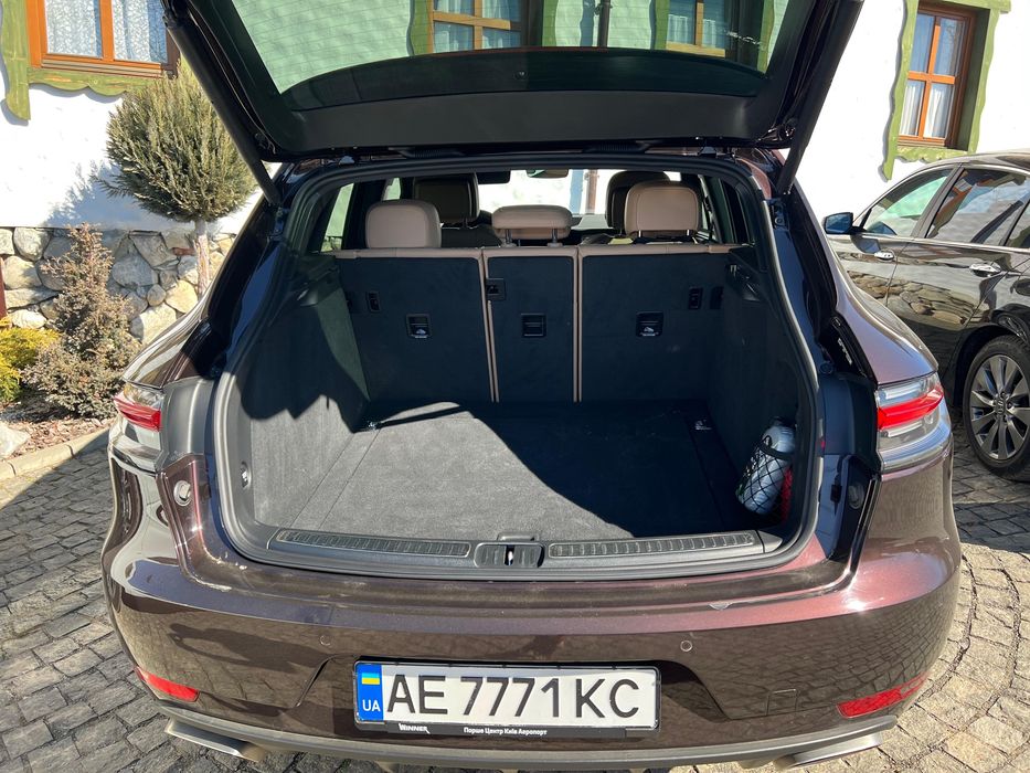 Porsche Macan 2.0Turbo 7PDK 4*4 рестайлінг