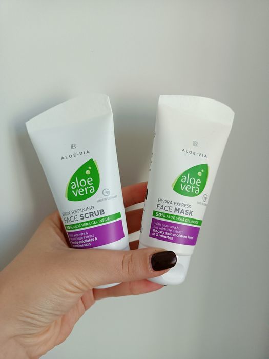 LR kosmetyki płyn do mycia twarzy i peeling do twarzy