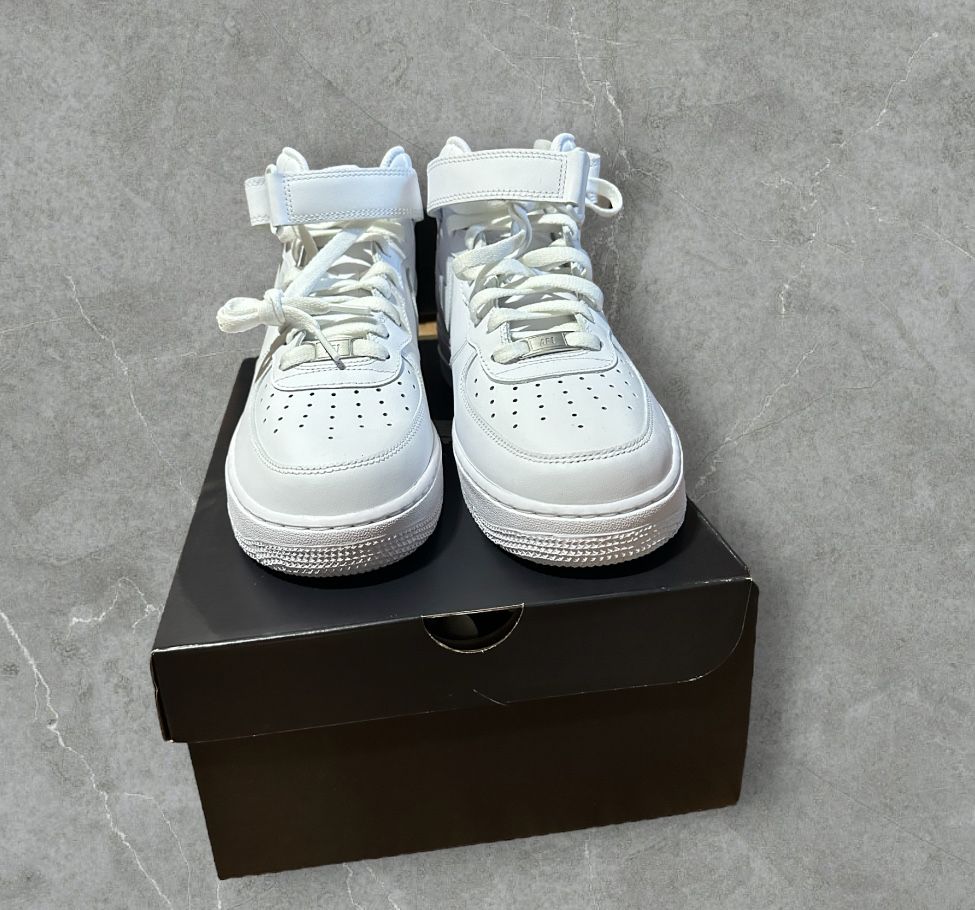 Buty Sportowe Nike Air Force 1 mid białe 43