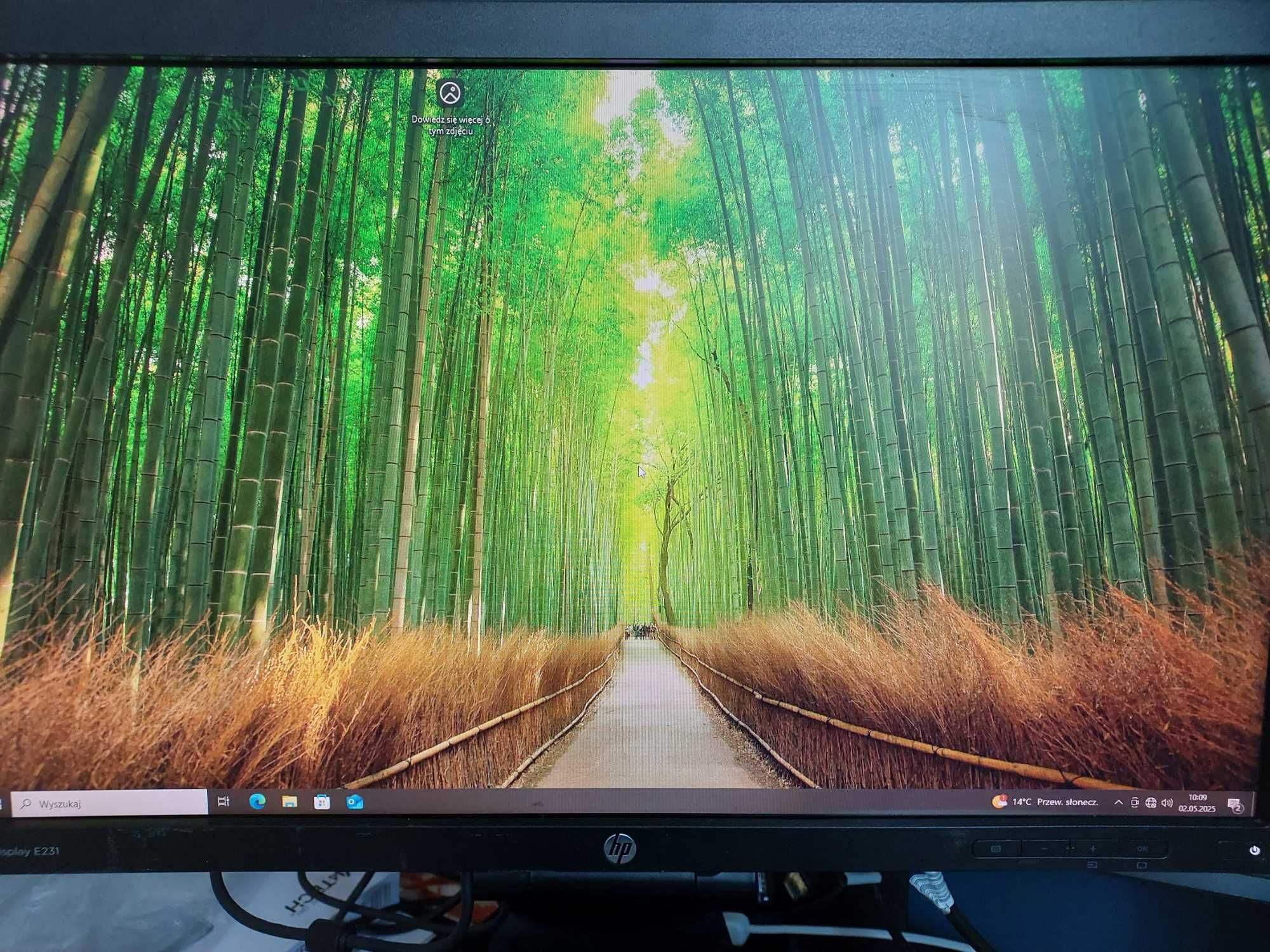 Komputer SFF HP 800 G1 i5-4570 RAM 12G SSD 256+HDD 500, Monitor 23' HP