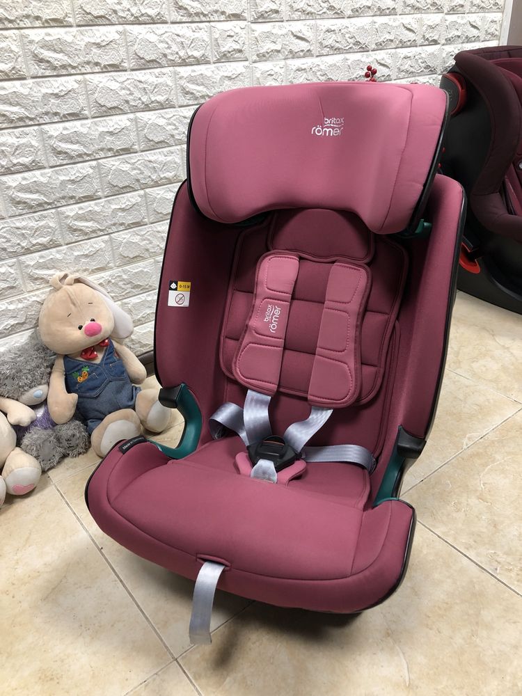 Автокрісло Britax Romer Advansafix i-Size Група 1/2/3 (9-36кг)