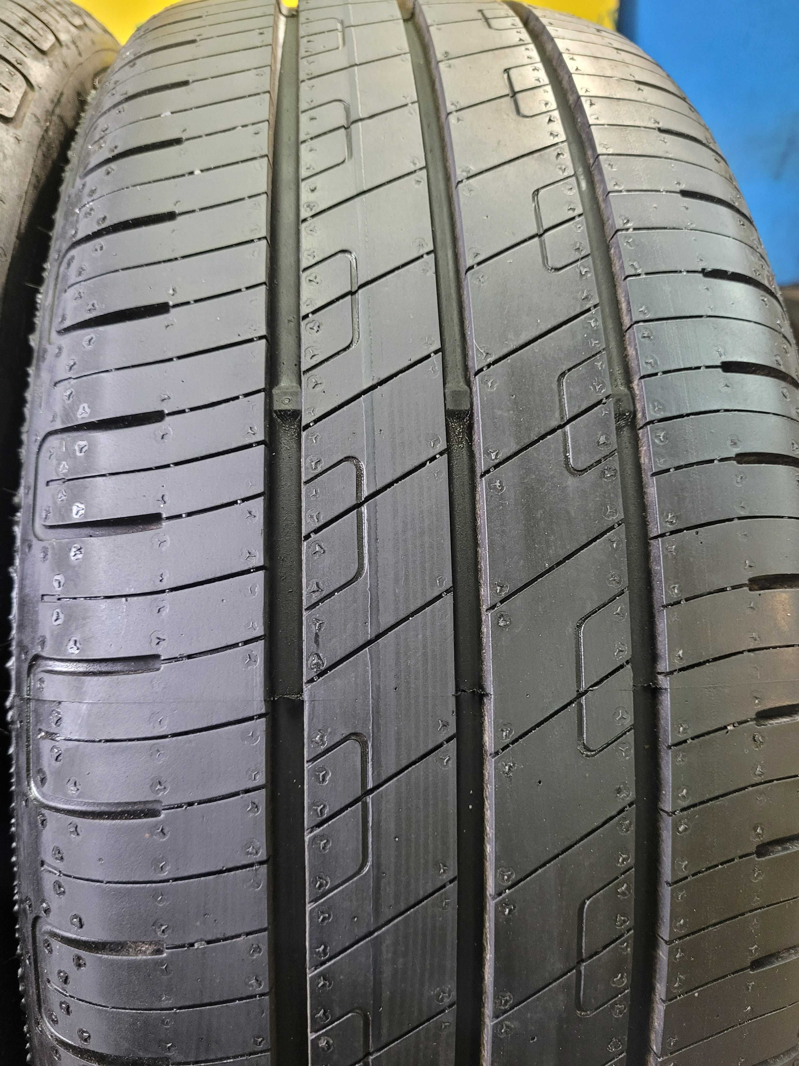 Opony Letnie 205/45R17 GoodYear Efficient Grip 4szt Montaż DEMO 21rok