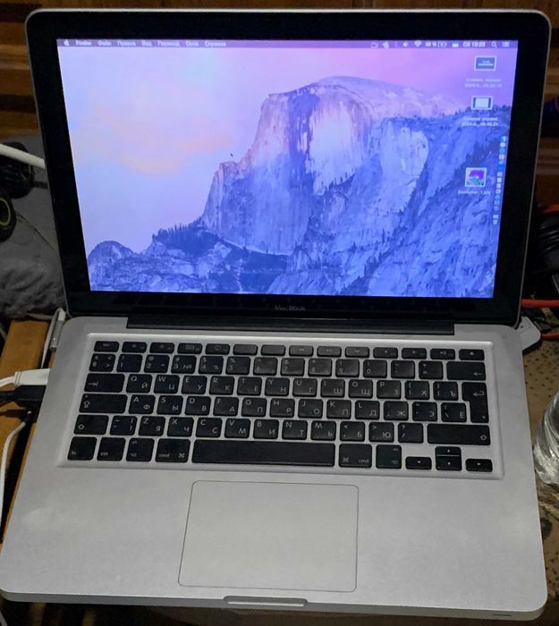 MacBook Pro 13” 5,1 2009 Intel Core 2 Duo 2GHz, 8GB RAM, 750GB HDD
