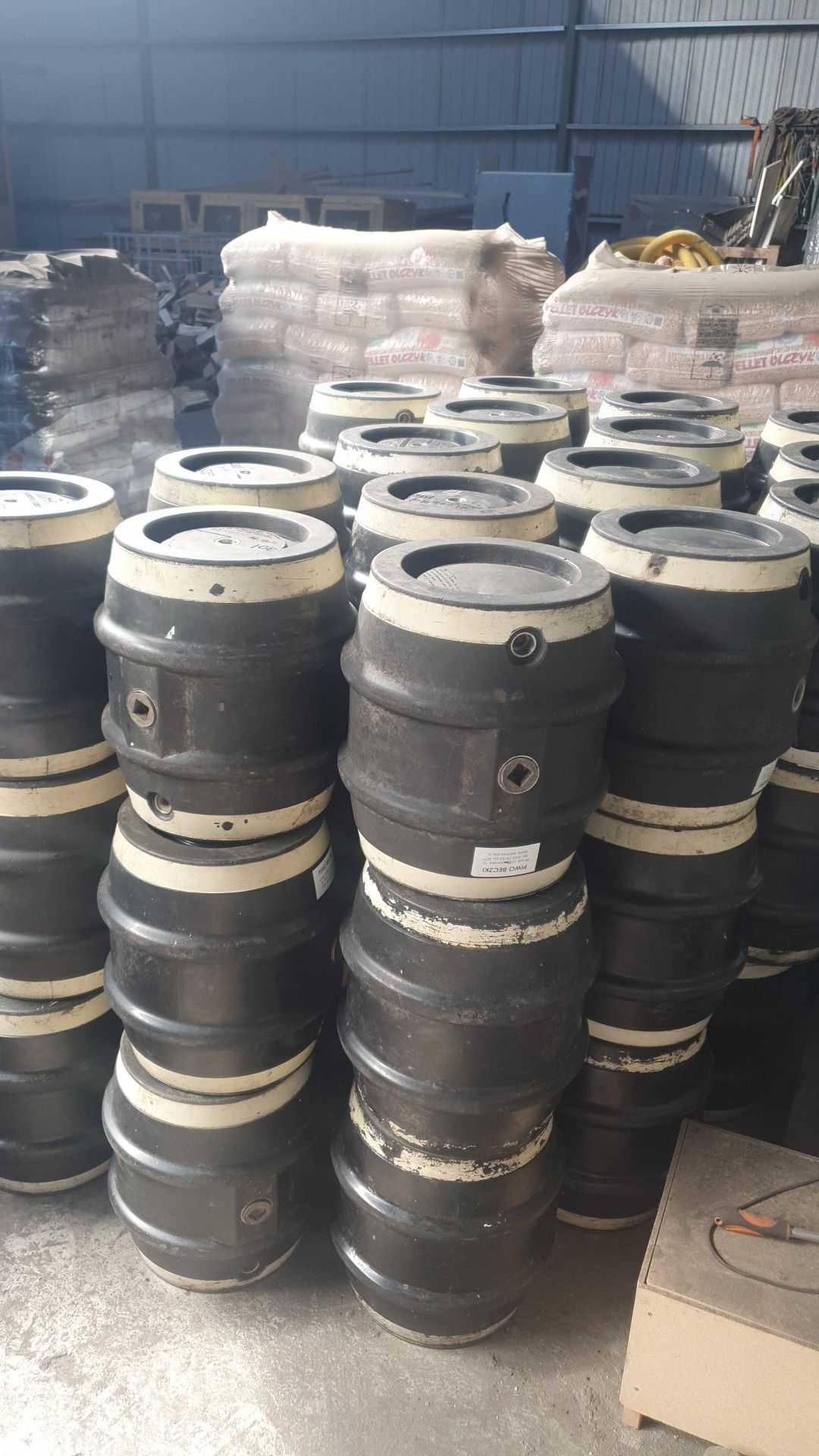 Beczki beczka keg po piwie 30 litrow z kwasowki