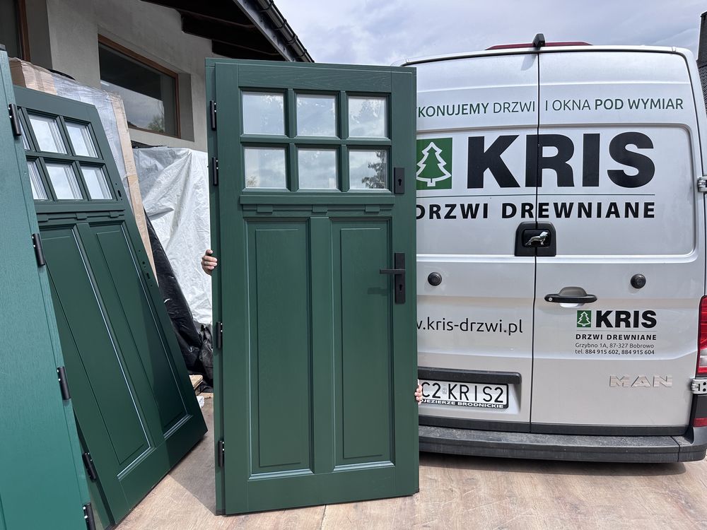Drzwi zewnętrzne drewniane  zielone Czyste powietrze Montaż PL