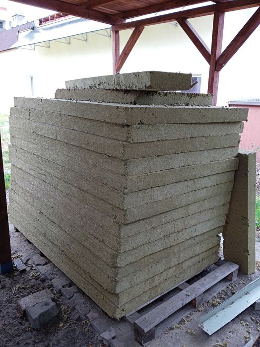 Wełna mineralna w arkuszach 200x120x10