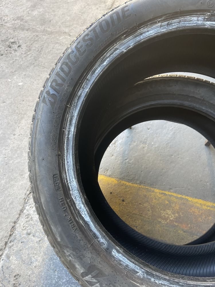 Шини літні R18 245 45 Bridgestone T005 Склад Осокорки