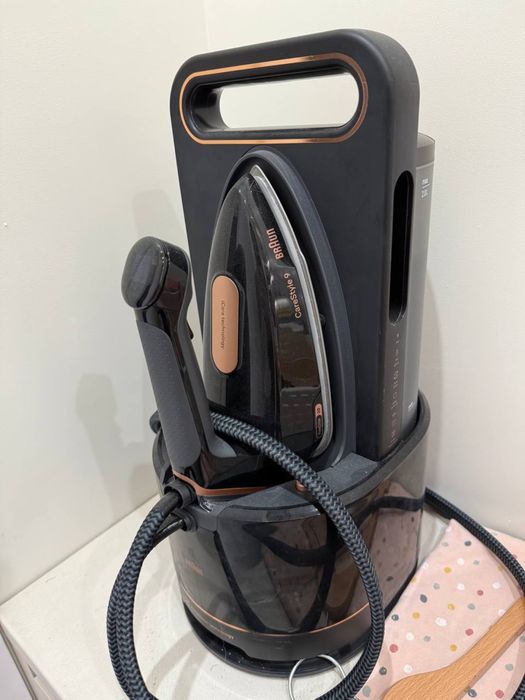 Праска з парогенератором Braun CareStyle 9 IS9090BK