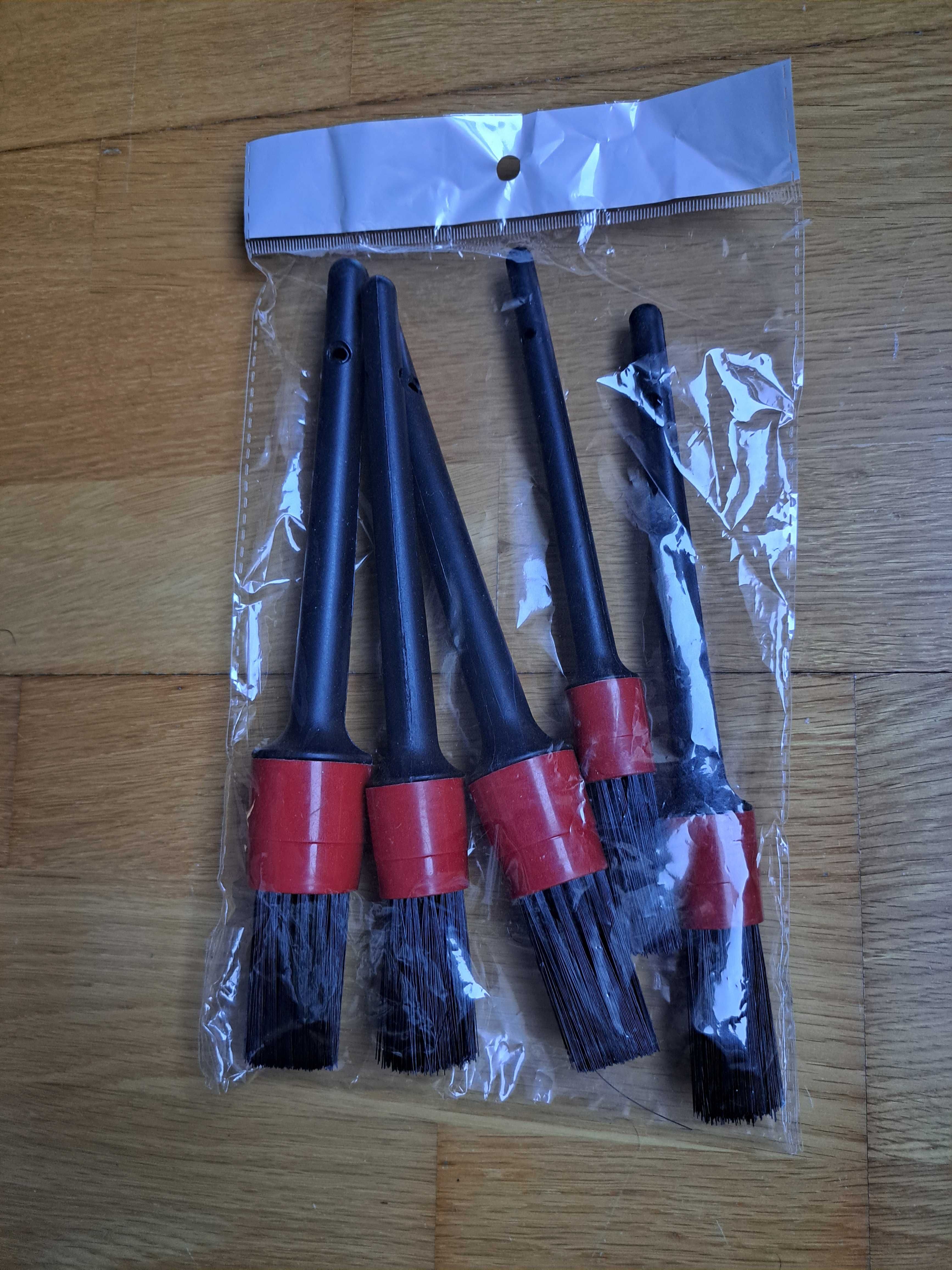 Conjunto de 5 Pincéis Para Limpeza Auto